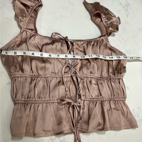 Forever 21 Pink Ruffle Crop Top - Picture 4 of 12